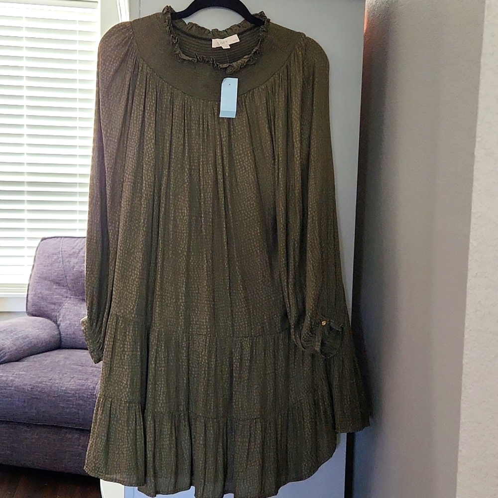 Loft size Petite large green smocked Yoke Swing Dress with tags